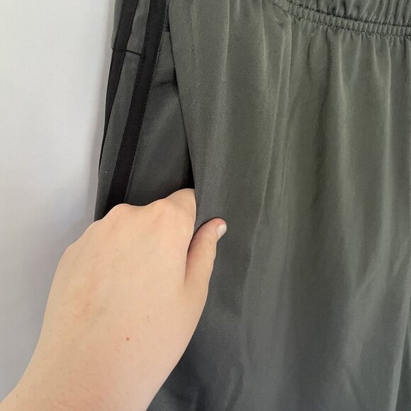 Adidas XL Primegreen Mens Track Pants Elastic Waistband Side Pockets Dark Gray - Picture 4 of 8
